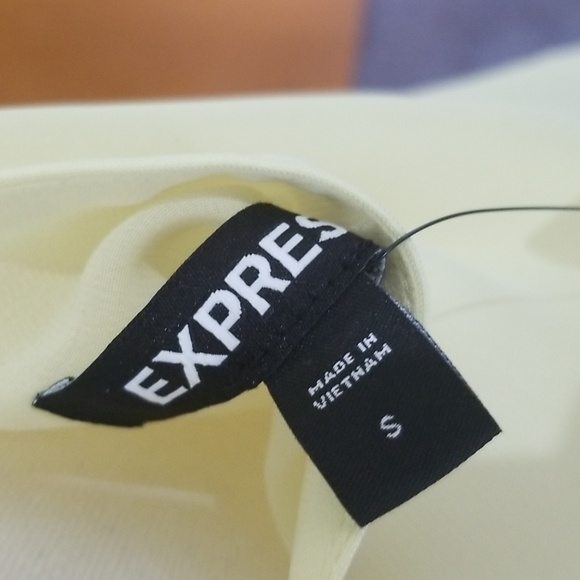 Express bright yellow satin adjustable strap top New criss cross  Small - Picture 7 of 12